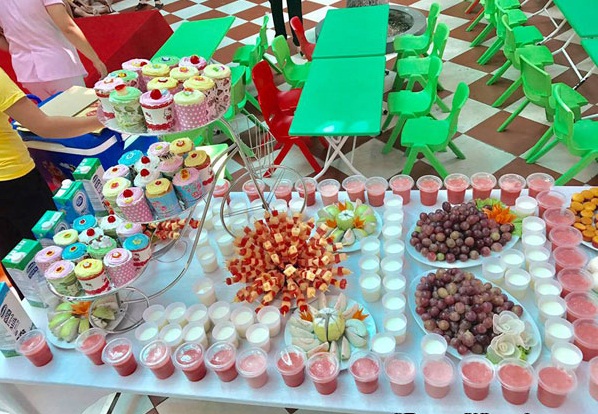 Thực đơn các món buffet cho trẻ em tổ chức mừng sinh nhật