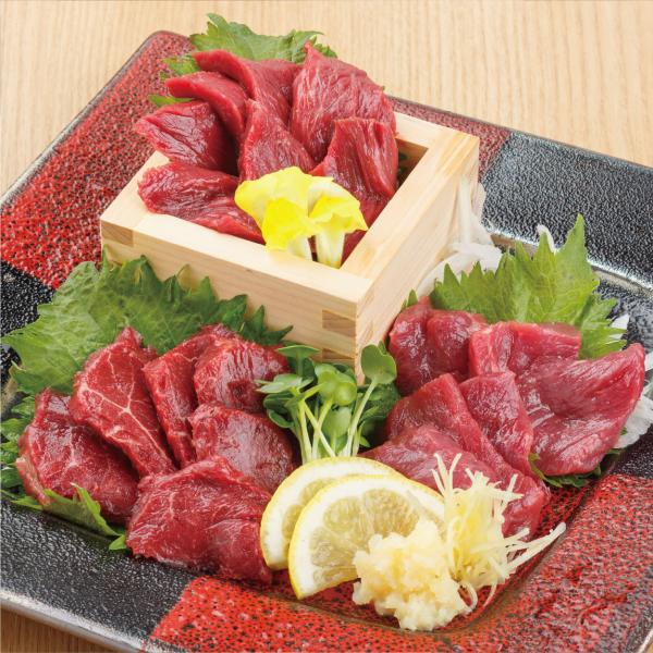 Món buffet sashimi ngựa